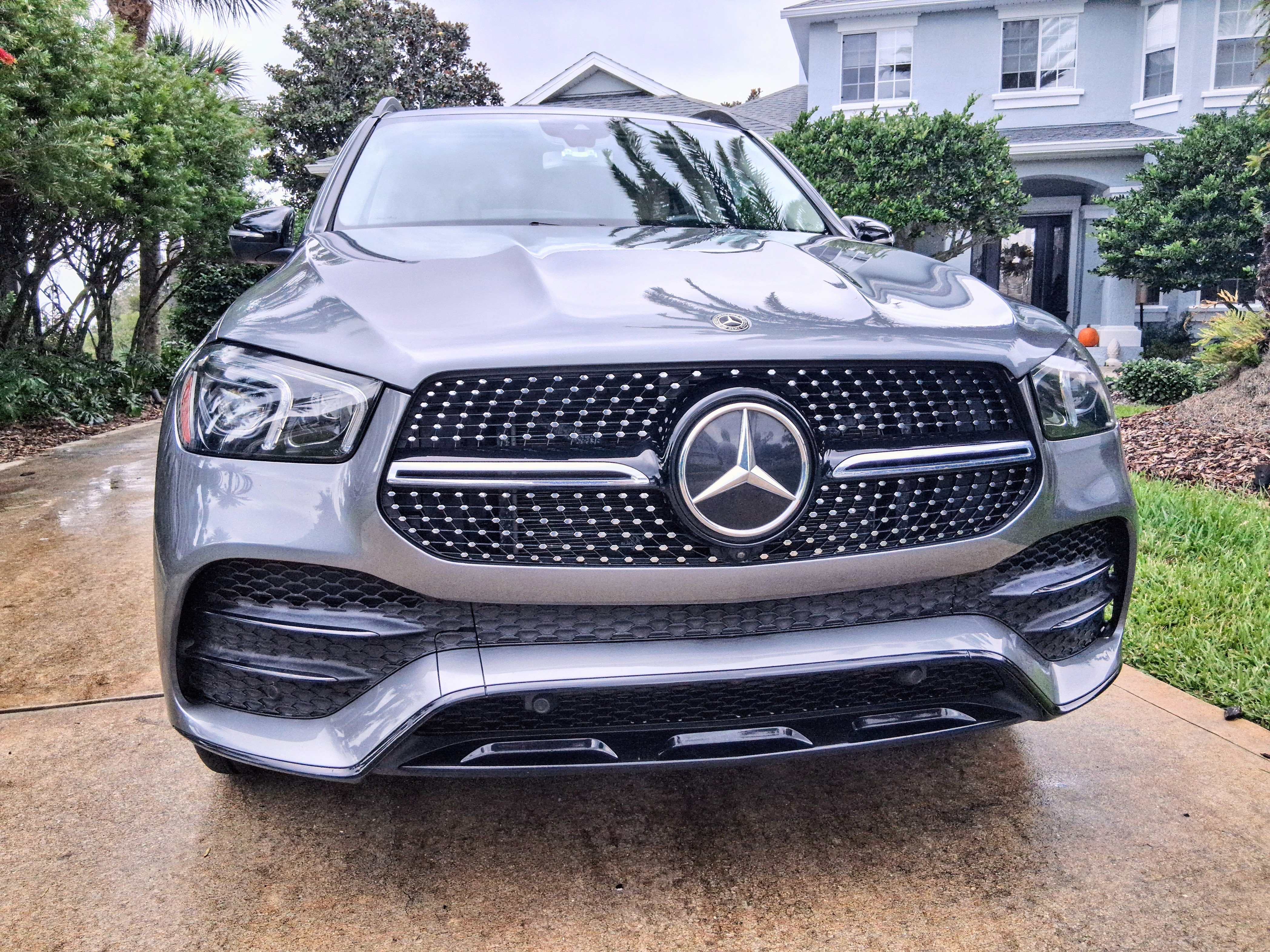 Silver Mercedes with professional detailing